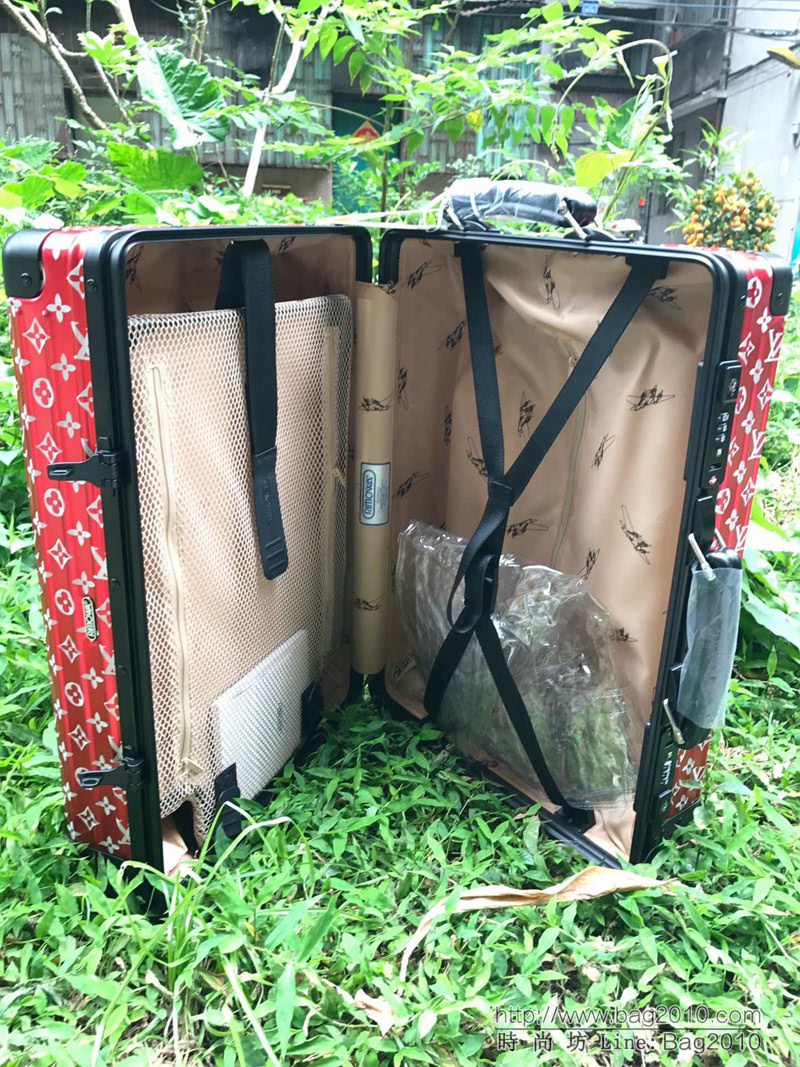 RIMOWA日默瓦 拉箱/拉杆箱 全鋁鎂合金 2018年 Lv supreme x Rimowa 聯名classic flight 系列 20寸登機箱 66631  xbt1041